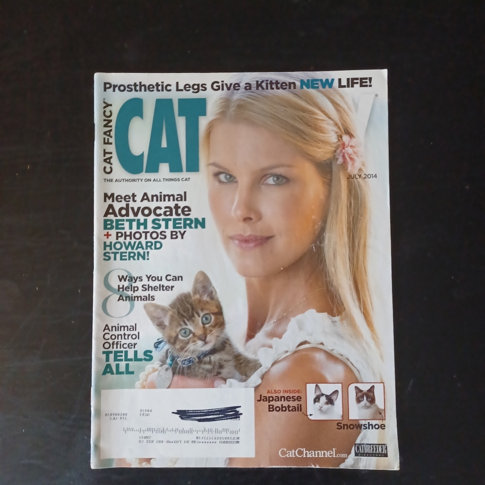Cat Fancy July 2014 Magazine